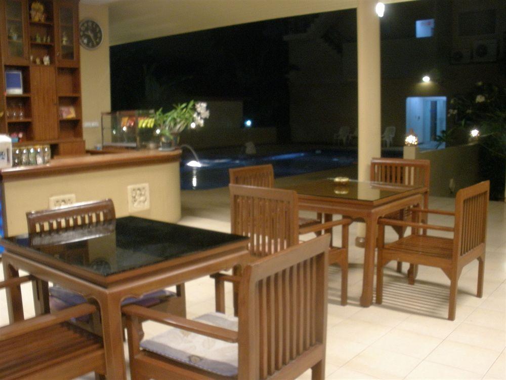 דירות Phuket C.A.P Mansion מראה חיצוני תמונה