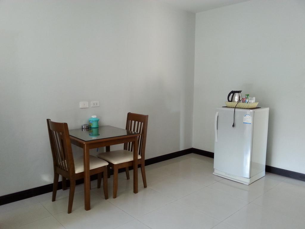 דירות Phuket C.A.P Mansion מראה חיצוני תמונה